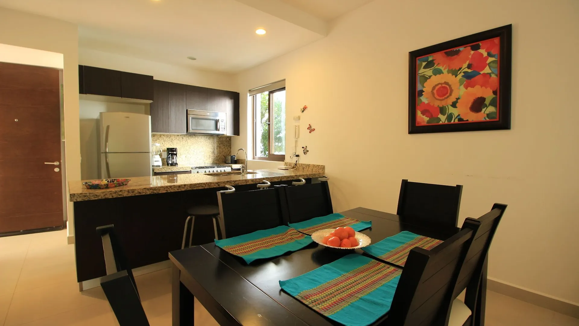 Resort Amenities Condo Hosted By Olahola Akumal